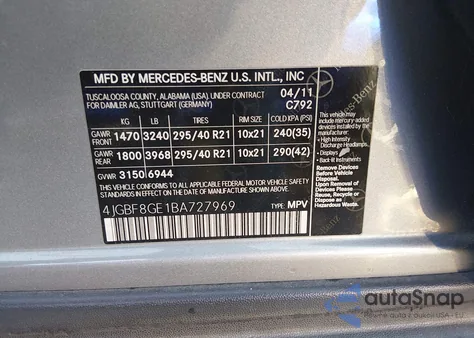 2011 Mercedes-Benz Gl 550 4Matic z USA, uszkodzony, nr VIN 4JGBF8GE1BA727969